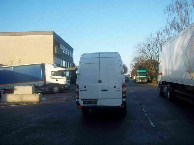 Mercedes-Benz 300-serie 311 Maxi Lang Hoch German Truck - Furgón: foto 4 Mercedes-Benz 300-serie 311 Maxi Lang Hoch German Truck - Furgón: foto 4