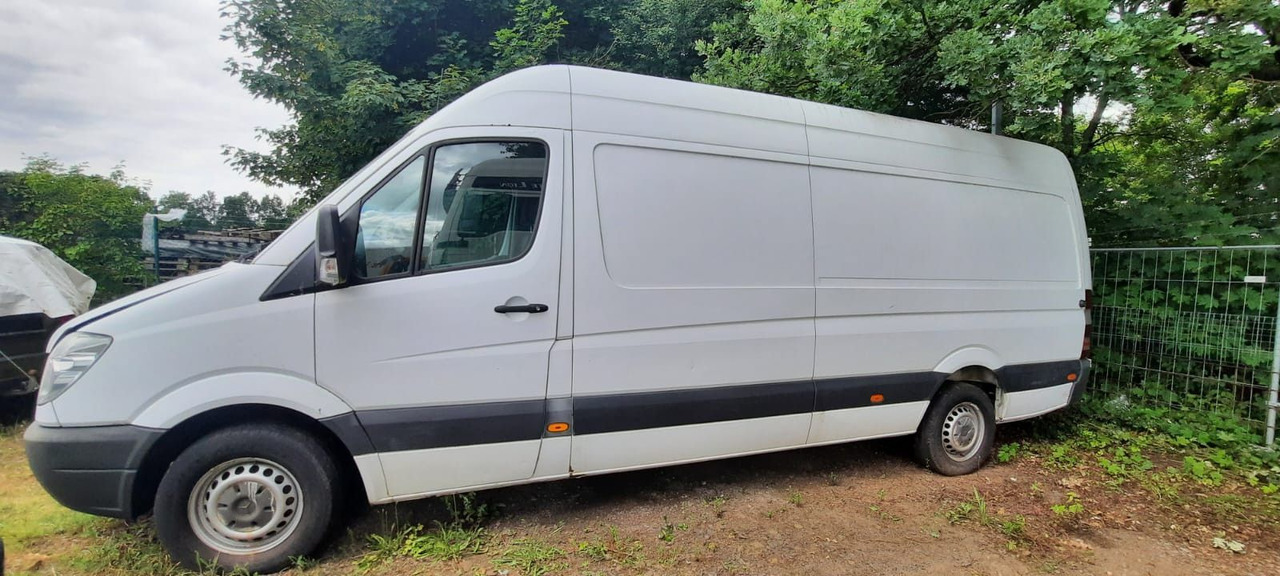 Mercedes-Benz 313 Sprinter - Furgón: foto 1 Mercedes-Benz 313 Sprinter - Furgón: foto 1