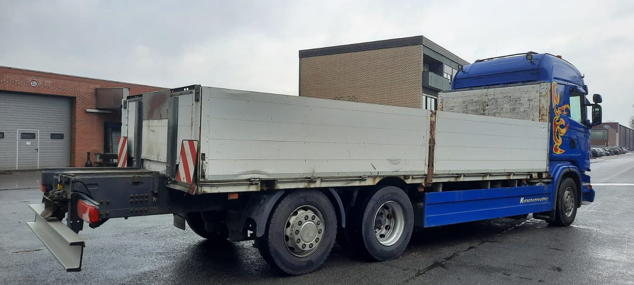 Scania G440 Pritsche 6x2 Kran am Heck vor. - Camión caja abierta, Camión grúa: foto 4 Scania G440 Pritsche 6x2 Kran am Heck vor. - Camión caja abierta, Camión grúa: foto 4