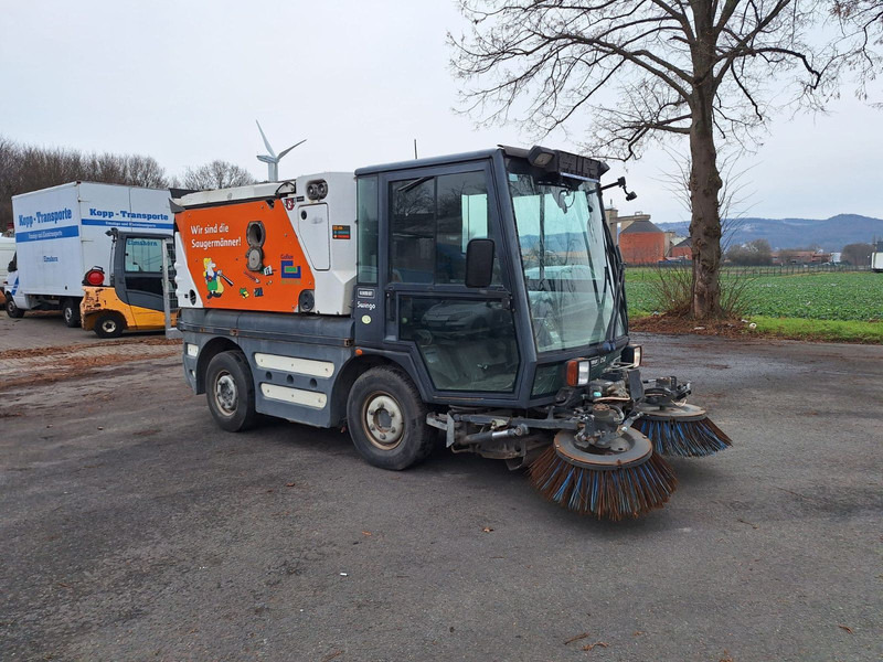 Schmidt Kehrmaschine K449 - Barredora vial: foto 1 Schmidt Kehrmaschine K449 - Barredora vial: foto 1