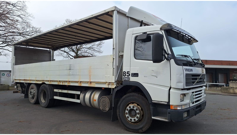 Volvo FM7 6x2 Koffer 3x vorhanden - Camión caja abierta: foto 2 Volvo FM7 6x2 Koffer 3x vorhanden - Camión caja abierta: foto 2