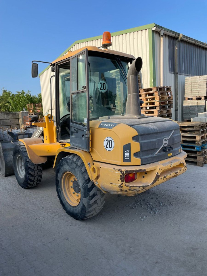 Volvo L30G - Cargadora de ruedas: foto 2 Volvo L30G - Cargadora de ruedas: foto 2