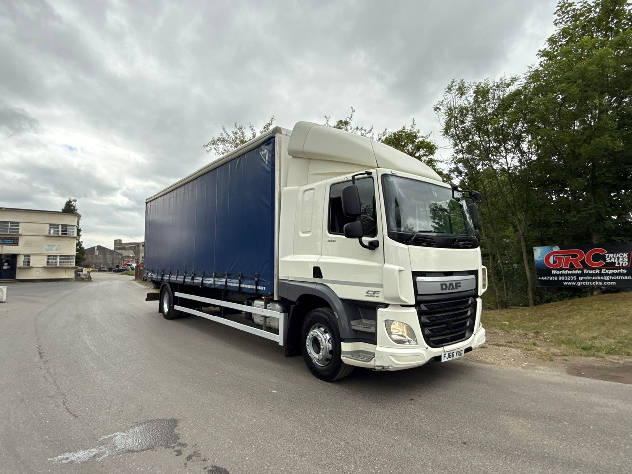 2016 DAF CF 250 Curtainside Truck - Camión lona: foto 3 2016 DAF CF 250 Curtainside Truck - Camión lona: foto 3