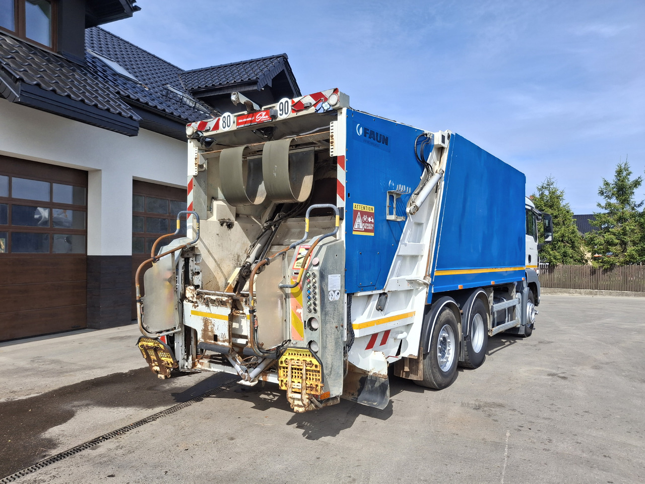 MAN MAN TGS 28.360 Śmieciarka Müllwagen Garbage Truck FAUN 3 Osie - Camión de basura: foto 5 MAN MAN TGS 28.360 Śmieciarka Müllwagen Garbage Truck FAUN 3 Osie - Camión de basura: foto 5