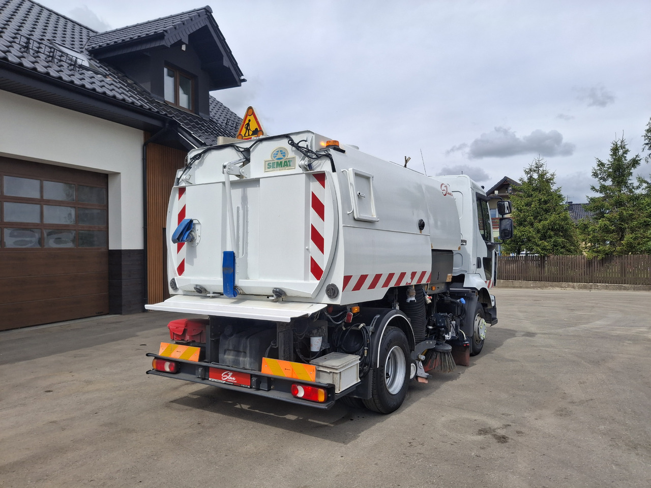 RENAULT Midlum 220 Zamiatarka Kehrmaschine Johnston L/R 2 Motoren 2 Silniki - Barredora vial: foto 5 RENAULT Midlum 220 Zamiatarka Kehrmaschine Johnston L/R 2 Motoren 2 Silniki - Barredora vial: foto 5