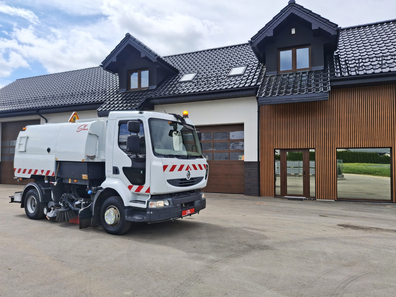 RENAULT Midlum 220 Zamiatarka Kehrmaschine Johnston L/R 2 Motoren 2 Silniki - Barredora vial: foto 1 RENAULT Midlum 220 Zamiatarka Kehrmaschine Johnston L/R 2 Motoren 2 Silniki - Barredora vial: foto 1