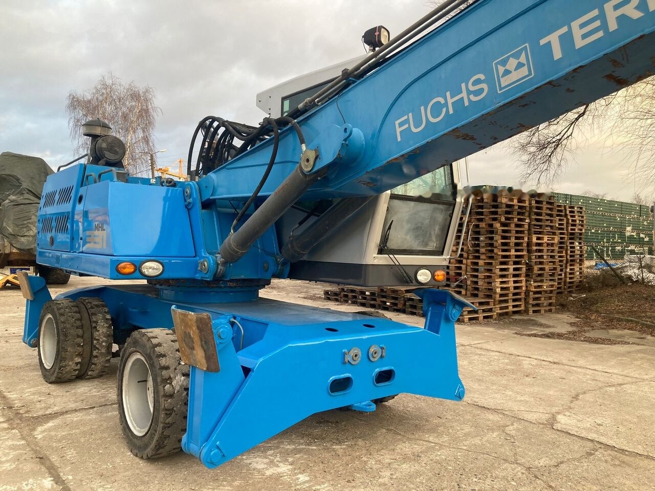 Fuchs MHL 331 D Generator - Manipulador de materiales: foto 5 Fuchs MHL 331 D Generator - Manipulador de materiales: foto 5