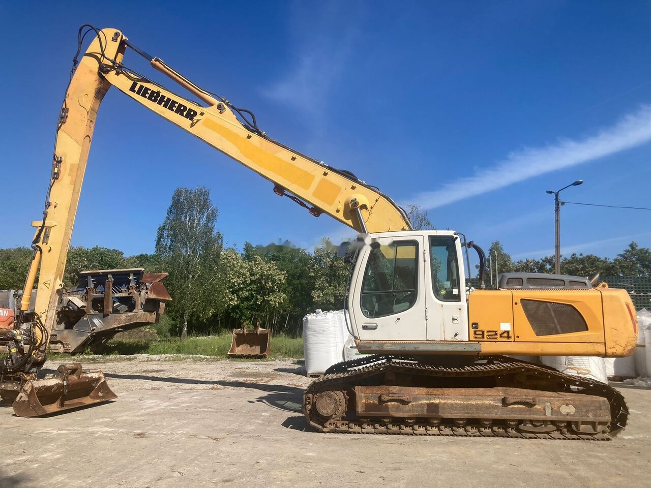 Liebherr R 924 C Long Reach Multiuser Rototilt - Excavadora de cadenas: foto 1 Liebherr R 924 C Long Reach Multiuser Rototilt - Excavadora de cadenas: foto 1