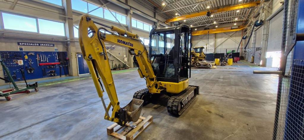 Komatsu PC 26 MR - Miniexcavadora: foto 2 Komatsu PC 26 MR - Miniexcavadora: foto 2