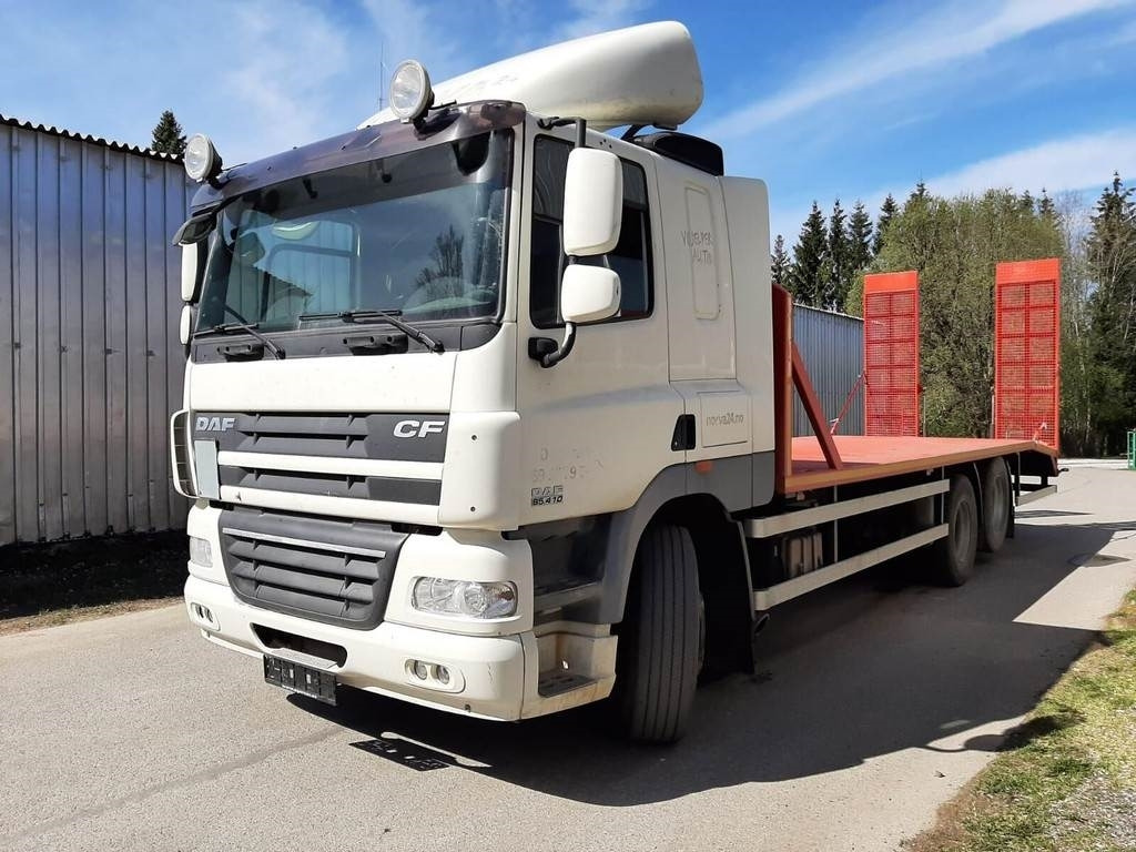 DAF 85.410 6X2 CAR TRANSPORTER - Camión portavehículos: foto 1 DAF 85.410 6X2 CAR TRANSPORTER - Camión portavehículos: foto 1