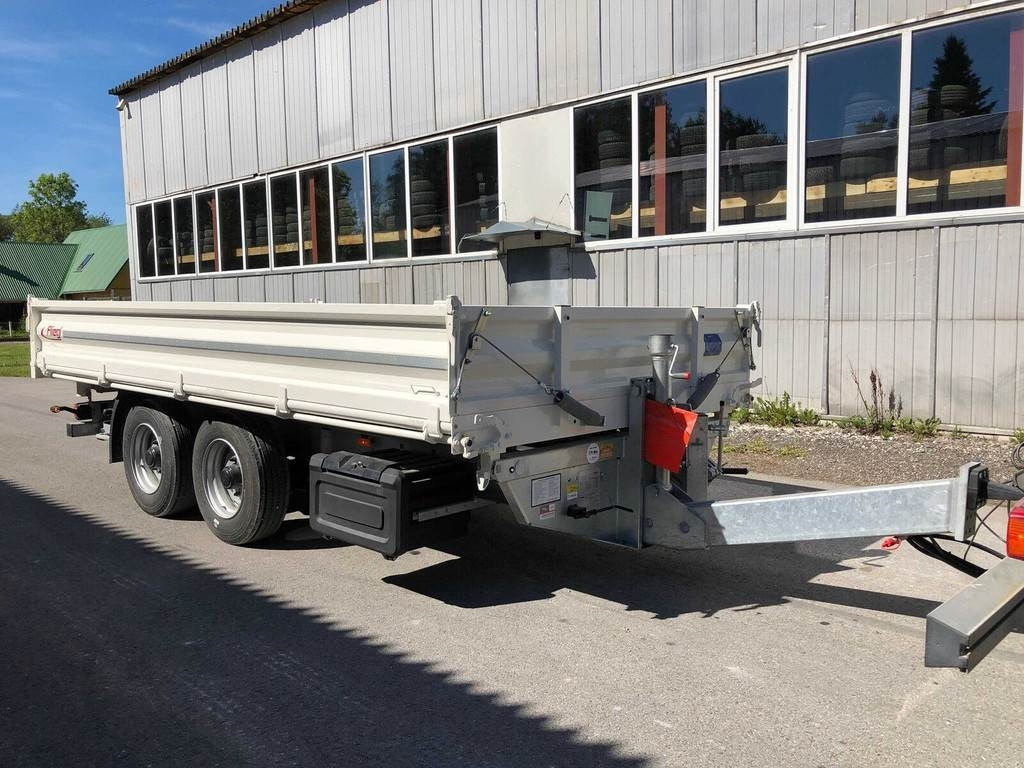 Fliegl TSK 118 3-WAY TIP - Remolque volquete: foto 4 Fliegl TSK 118 3-WAY TIP - Remolque volquete: foto 4