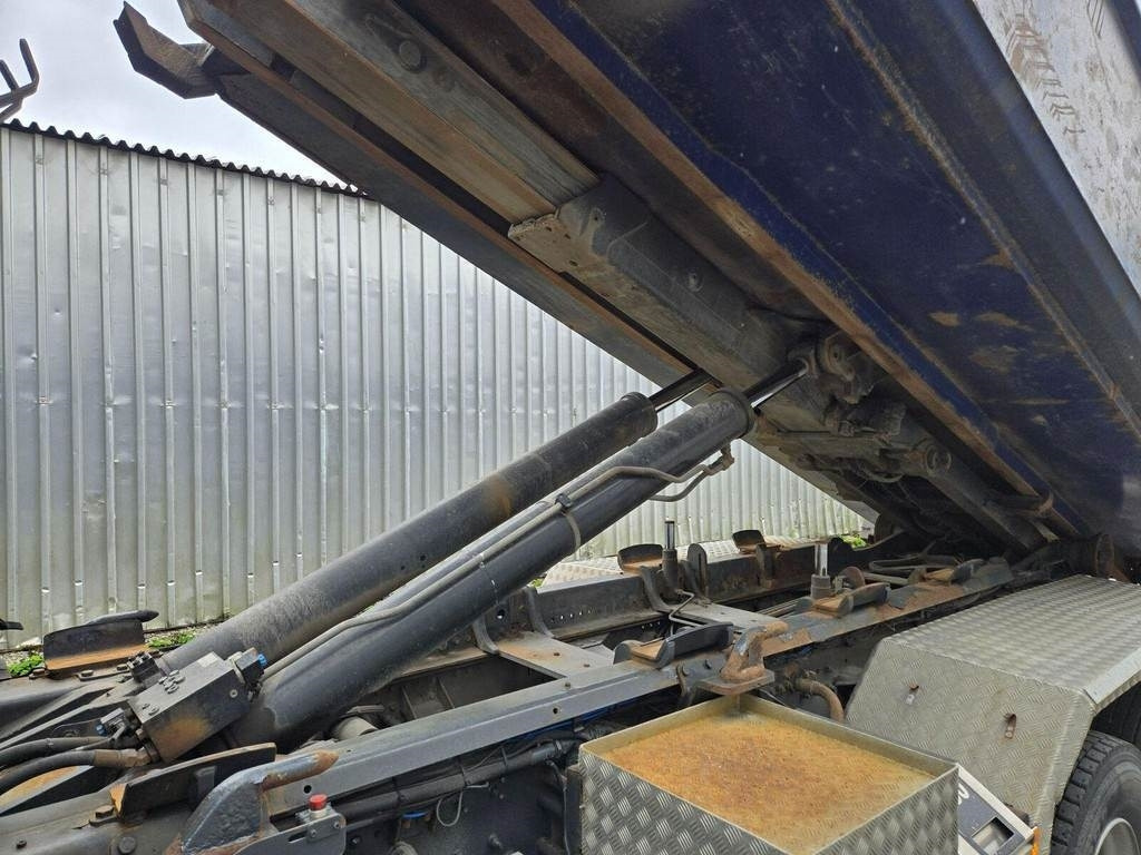 Volvo FMX460 4X4-2 MULTILIFT - Camión multibasculante: foto 2 Volvo FMX460 4X4-2 MULTILIFT - Camión multibasculante: foto 2