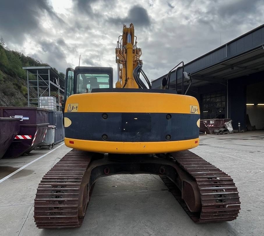JCB JZ 235 LC - Excavadora de cadenas: foto 4 JCB JZ 235 LC - Excavadora de cadenas: foto 4