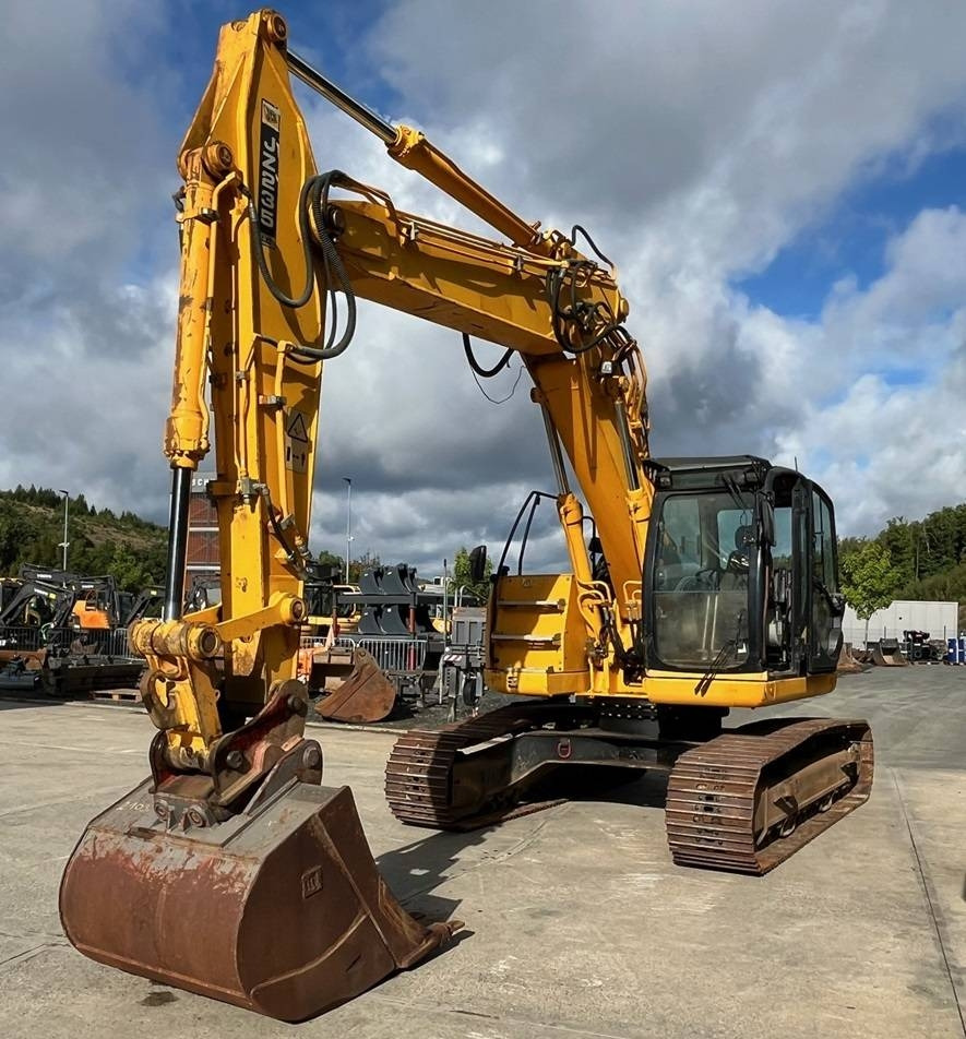 JCB JZ 235 LC - Excavadora de cadenas: foto 1 JCB JZ 235 LC - Excavadora de cadenas: foto 1