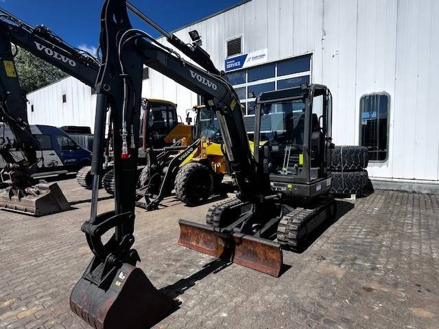 Volvo EC 35 D - Miniexcavadora: foto 1 Volvo EC 35 D - Miniexcavadora: foto 1
