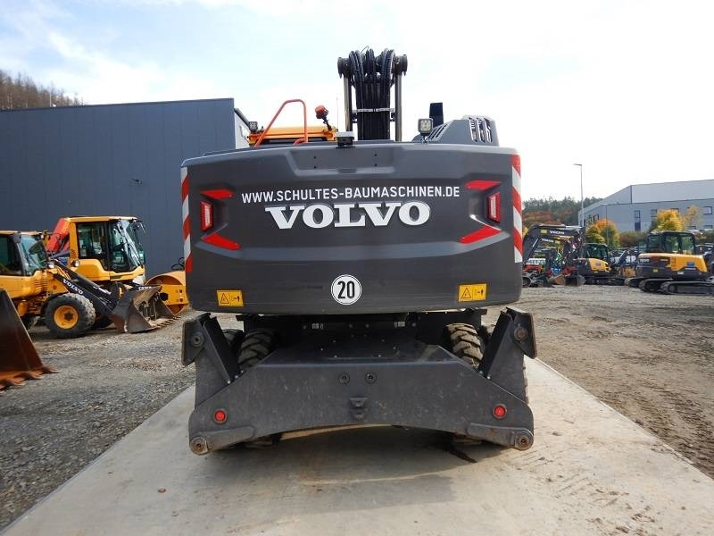 Volvo EW 220 E - Excavadora de ruedas: foto 4 Volvo EW 220 E - Excavadora de ruedas: foto 4
