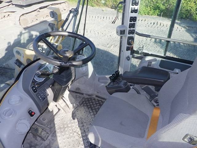 Cargadora de ruedas Volvo L 120 H: foto 9