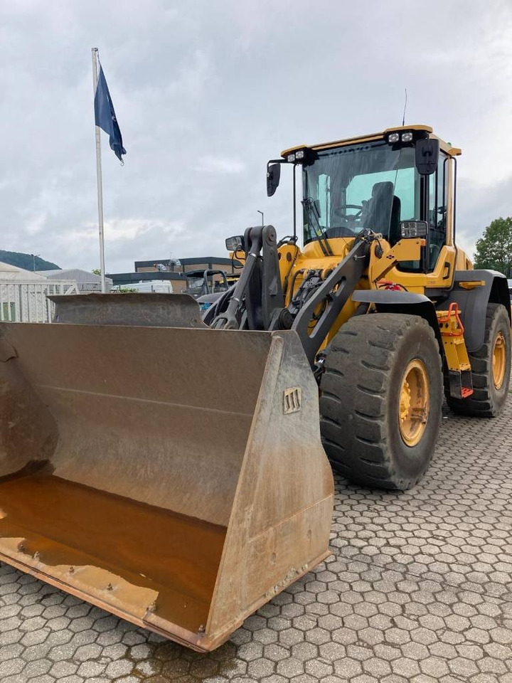 Volvo L 70 H - Cargadora de ruedas: foto 1 Volvo L 70 H - Cargadora de ruedas: foto 1