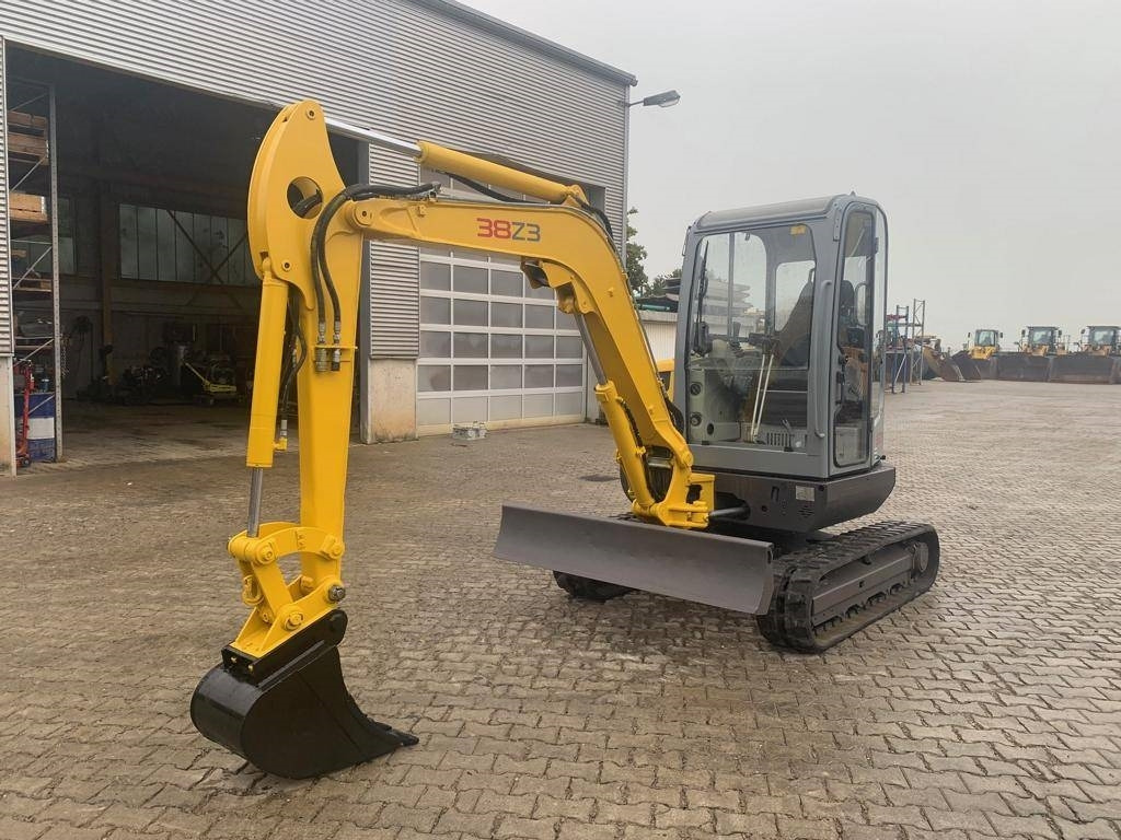 Neuson 38 Z 3 RD - Miniexcavadora: foto 2 Neuson 38 Z 3 RD - Miniexcavadora: foto 2