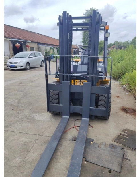 2021 Komatsu FD50 - Carretilla elevadora: foto 4 2021 Komatsu FD50 - Carretilla elevadora: foto 4