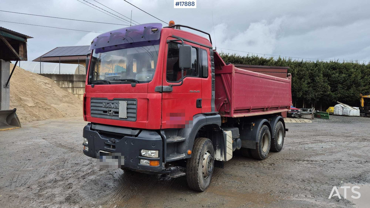 2003 MAN TGA 26.413 - Camión volquete: foto 3 2003 MAN TGA 26.413 - Camión volquete: foto 3