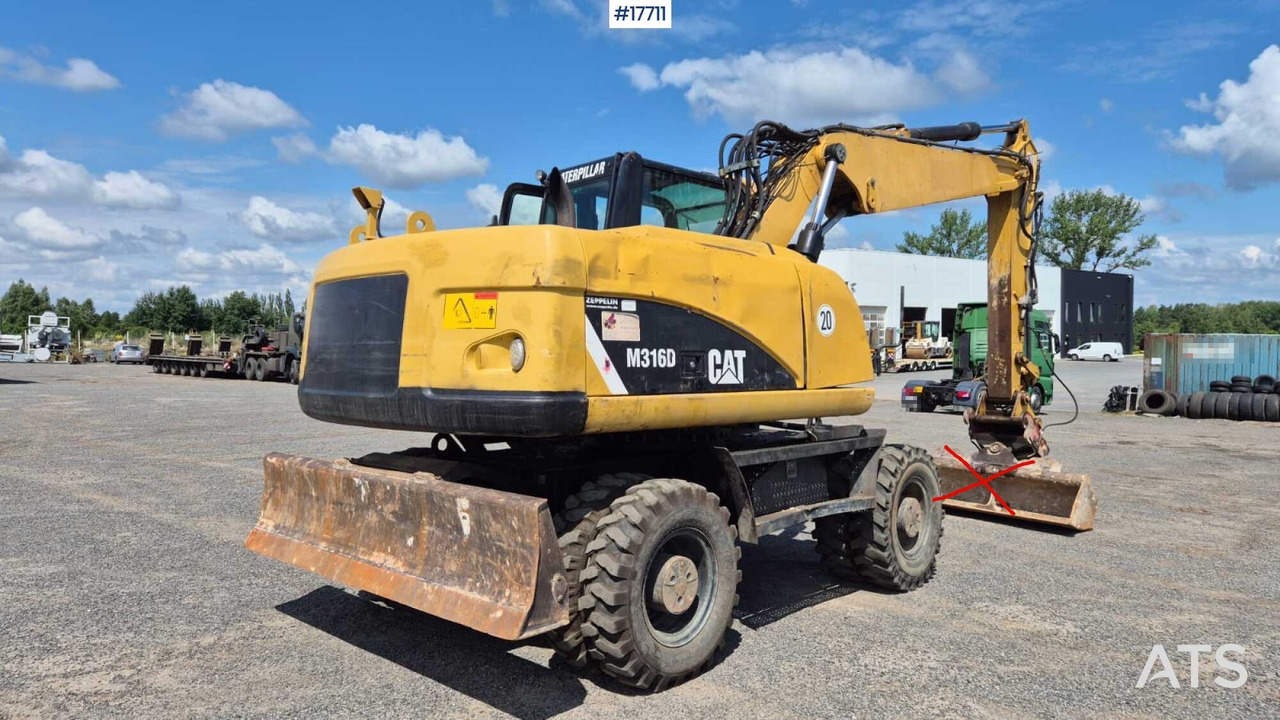 Excavadora de ruedas 2008 CAT M316D: foto 11