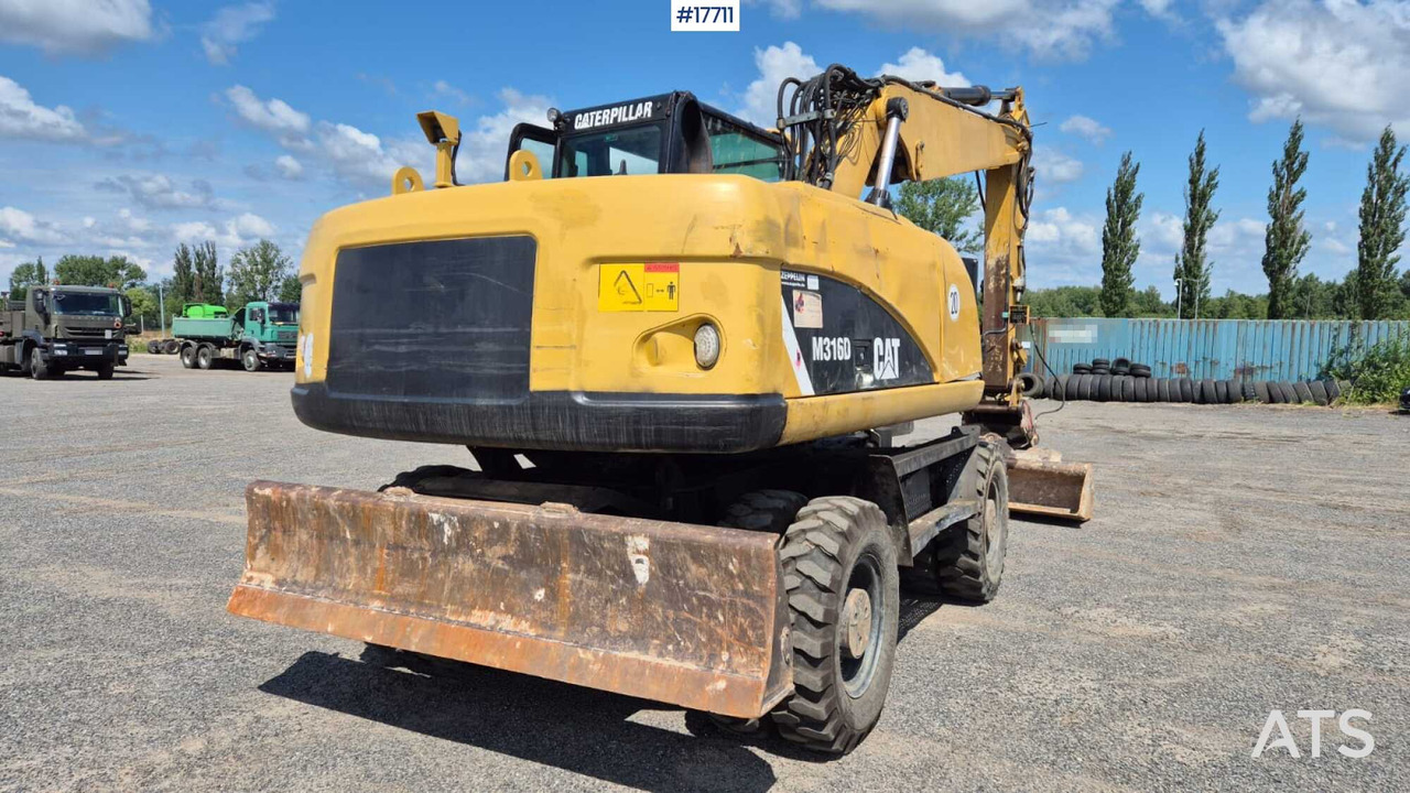 Excavadora de ruedas 2008 CAT M316D: foto 12