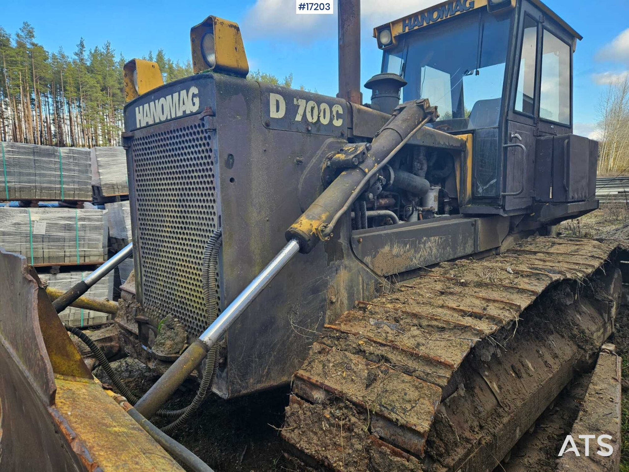 Bulldozer HANOMAG D700 C (1991) - Bulldozer: foto 3 Bulldozer HANOMAG D700 C (1991) - Bulldozer: foto 3