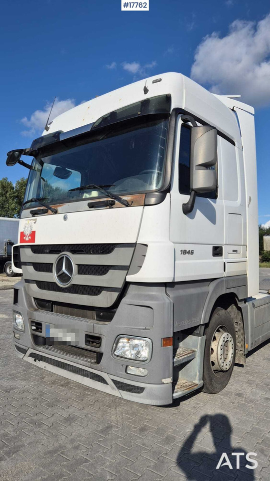 MERCEDES-BENZ 1846 tractor unit (2012) - Cabeza tractora: foto 2 MERCEDES-BENZ 1846 tractor unit (2012) - Cabeza tractora: foto 2