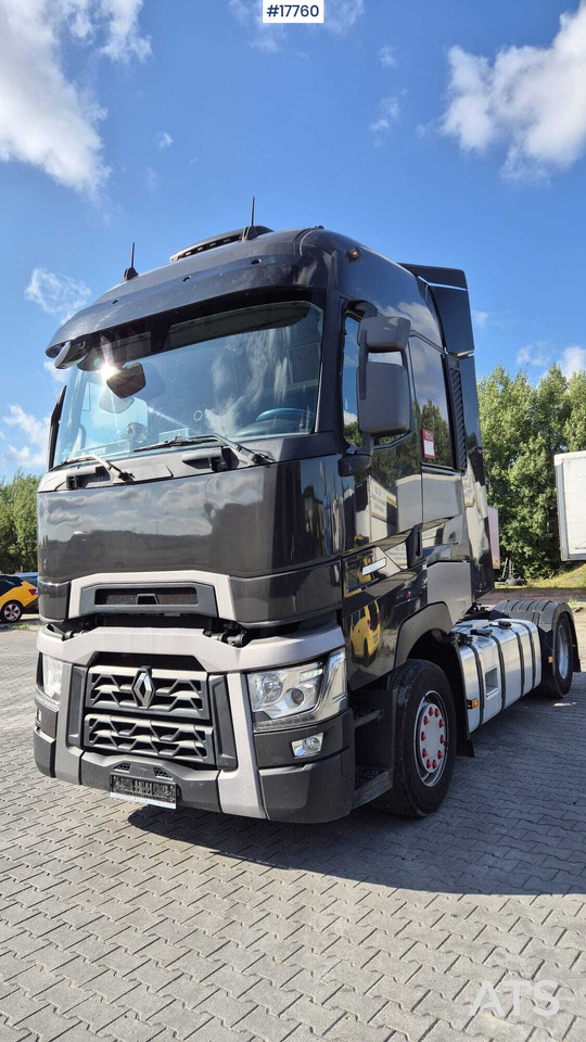 Truck tractor RENAULT T520 (2016) - Cabeza tractora: foto 5 Truck tractor RENAULT T520 (2016) - Cabeza tractora: foto 5