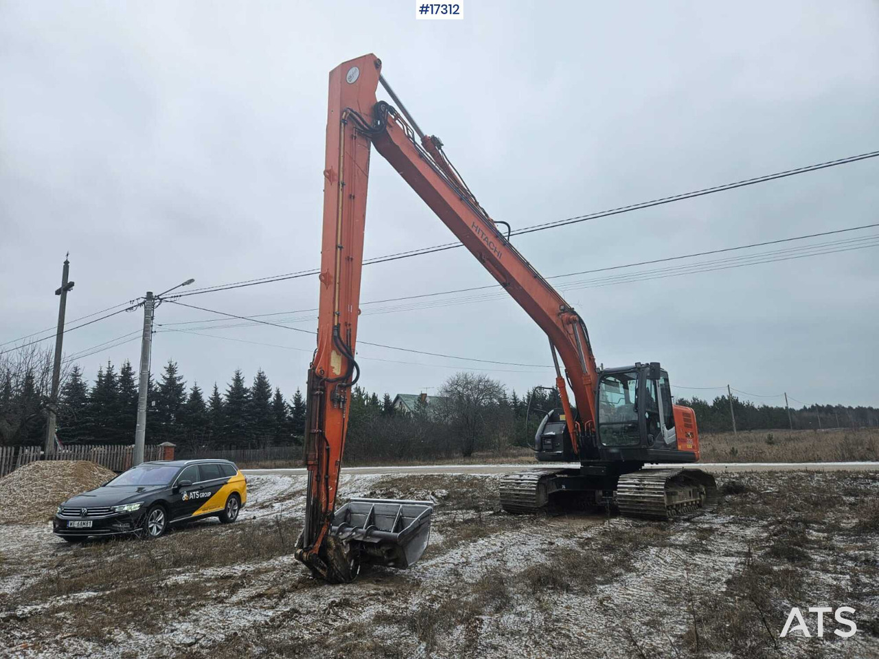 HITACHI ZX225 USRLC Crawler Excavator LONG 16m (2012) - Excavadora de cadenas: foto 2 HITACHI ZX225 USRLC Crawler Excavator LONG 16m (2012) - Excavadora de cadenas: foto 2
