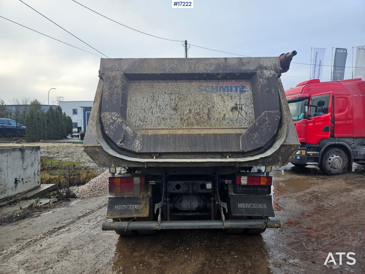 Leasing de  Mercedes-Benz Axor 3240 four-axle tipper (2012) Mercedes-Benz Axor 3240 four-axle tipper (2012): foto 15