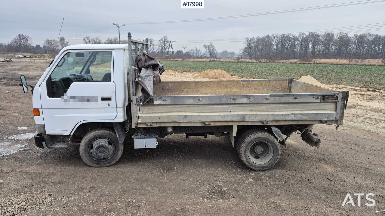 TOYOTA DYNA 3.5t dump truck (1999) - Camión volquete: foto 5 TOYOTA DYNA 3.5t dump truck (1999) - Camión volquete: foto 5