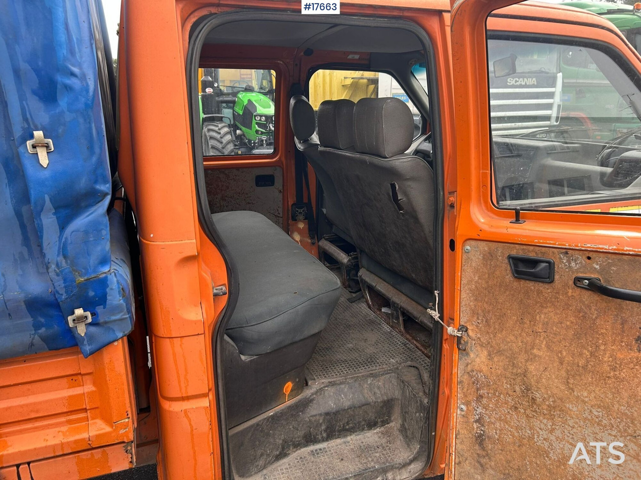 Furgoneta con caja de lona, Furgoneta combi Volkswagen Transporter 1.9D double cab with box body (1992): foto 20