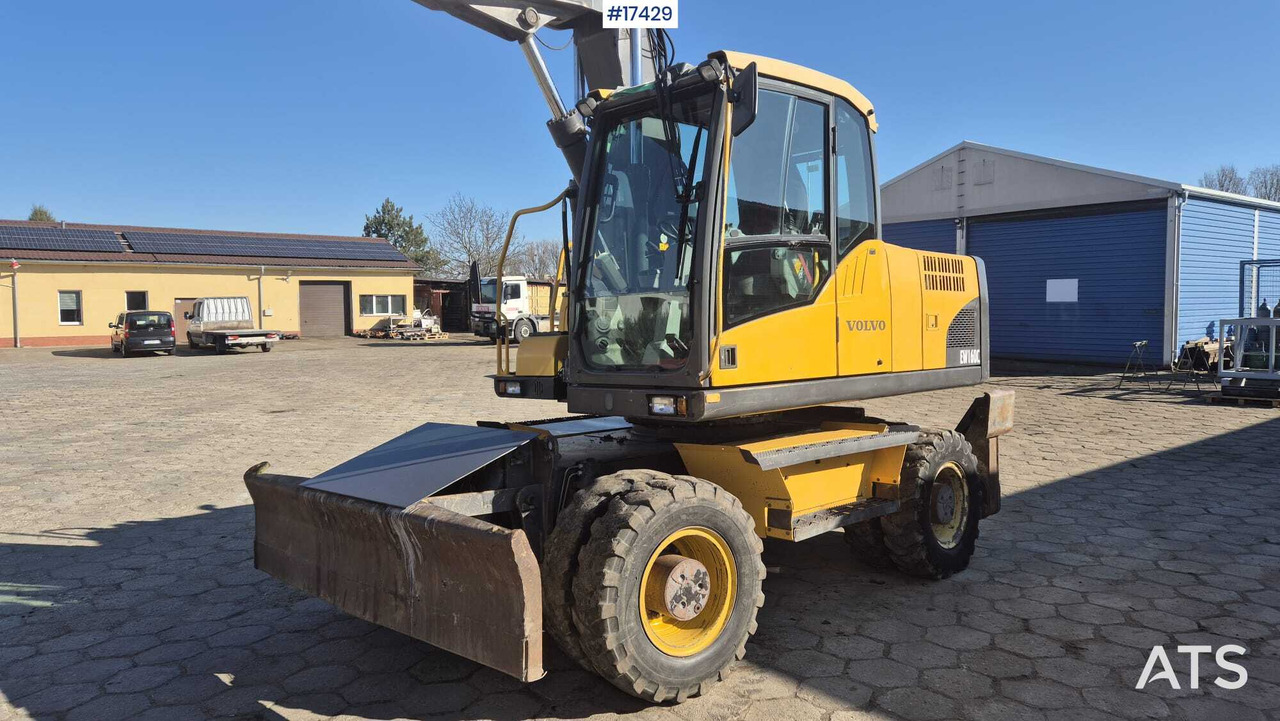 Wheel Excavator VOLVO EW160C (2010) - Excavadora de ruedas: foto 2 Wheel Excavator VOLVO EW160C (2010) - Excavadora de ruedas: foto 2