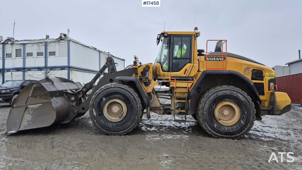 Wheel loader VOLVO L220H OptiShift (2021) - Cargadora de ruedas: foto 3 Wheel loader VOLVO L220H OptiShift (2021) - Cargadora de ruedas: foto 3
