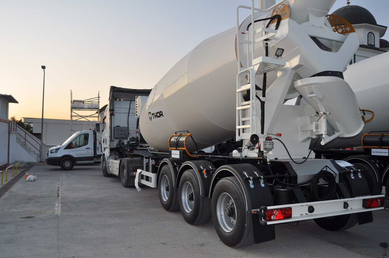 THOR THR-3-MX-15-D - Semirremolque: foto 2 THOR THR-3-MX-15-D - Semirremolque: foto 2