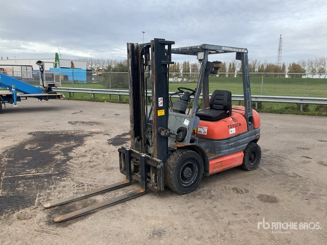 1998 Toyota 026FDF25 Heftruck - Carretilla elevadora diésel: foto 2 1998 Toyota 026FDF25 Heftruck - Carretilla elevadora diésel: foto 2