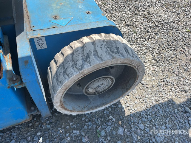2007 Genie Z-30/20N 2WD Electric (Inoperable) Articulating Boom Lift - Plataforma articulada: foto 5 2007 Genie Z-30/20N 2WD Electric (Inoperable) Articulating Boom Lift - Plataforma articulada: foto 5