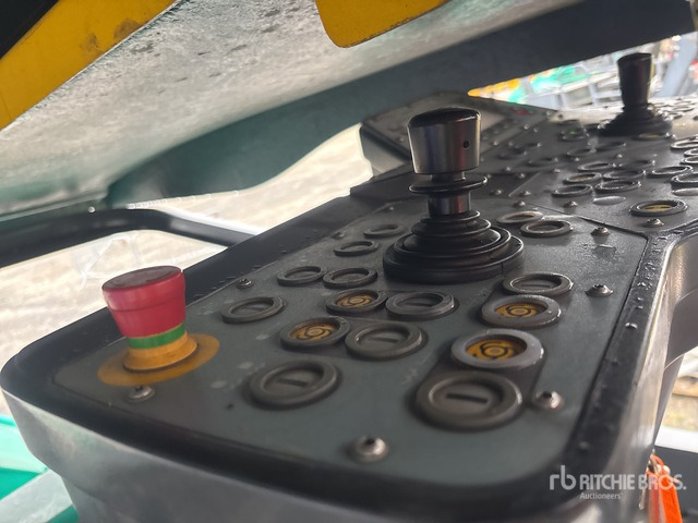 2011 Vogele Super 1800-2 Track (Inoperable) Asphalt Paver - Pavimentadora de asfalto: foto 5 2011 Vogele Super 1800-2 Track (Inoperable) Asphalt Paver - Pavimentadora de asfalto: foto 5