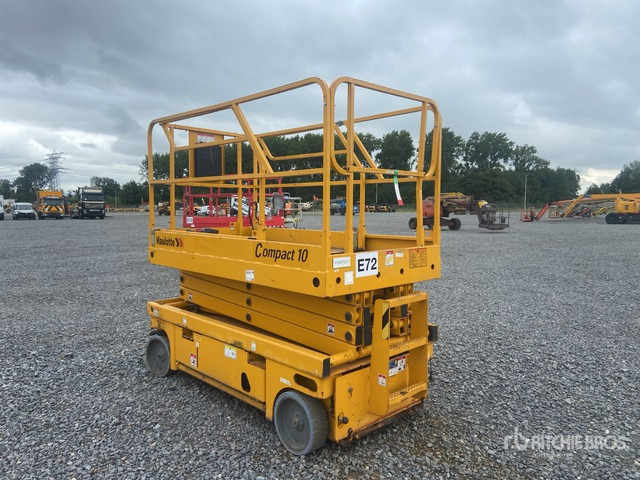 2012 Haulotte Compact 10 Electric Scissor Lift - Plataforma de tijeras: foto 4 2012 Haulotte Compact 10 Electric Scissor Lift - Plataforma de tijeras: foto 4