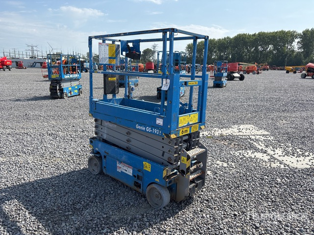 2013 Genie GS-1932 Electric Scissor Lift - Plataforma de tijeras: foto 3 2013 Genie GS-1932 Electric Scissor Lift - Plataforma de tijeras: foto 3