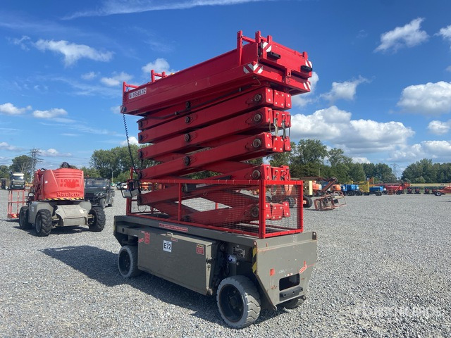 2014 Holland Lift N165EL12 Electric Scissor Lift - Plataforma de tijeras: foto 4 2014 Holland Lift N165EL12 Electric Scissor Lift - Plataforma de tijeras: foto 4