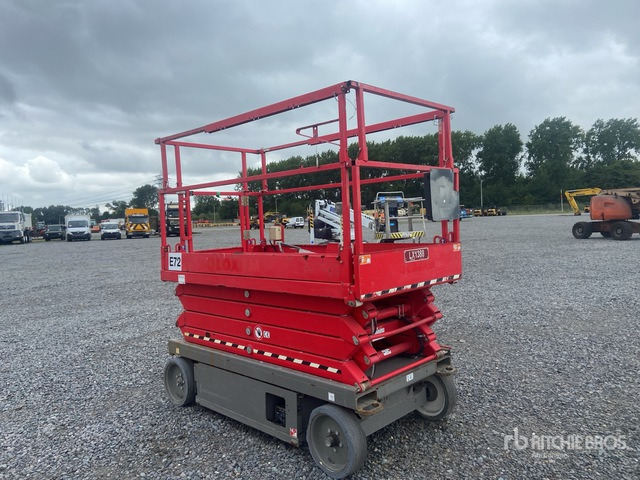 2016 Skyjack SJIII4626 Electric Scissor Lift - Plataforma de tijeras: foto 4 2016 Skyjack SJIII4626 Electric Scissor Lift - Plataforma de tijeras: foto 4
