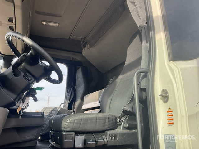 2019 Scania R450 4x2 Sleeper Refrigerated Truck - Camión frigorífico: foto 5 2019 Scania R450 4x2 Sleeper Refrigerated Truck - Camión frigorífico: foto 5