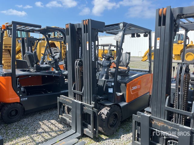 2023 Doosan B35X-7 PLUS Electric Forklift - Carretilla elevadora eléctrica: foto 1 2023 Doosan B35X-7 PLUS Electric Forklift - Carretilla elevadora eléctrica: foto 1