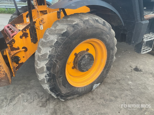 Manipulador telescópico JCB 540-170 Telehandler: foto 6