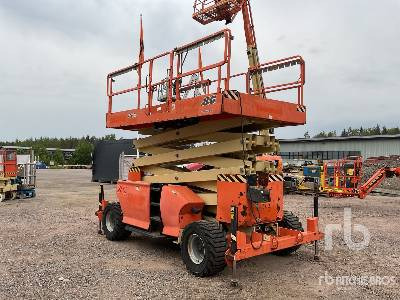 JLG 4394 RT 4x4 Diesel - Plataforma de tijeras: foto 4 JLG 4394 RT 4x4 Diesel - Plataforma de tijeras: foto 4