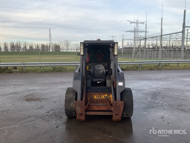 New Holland L160 Skid Steer Loader - Minicargadora: foto 4 New Holland L160 Skid Steer Loader - Minicargadora: foto 4