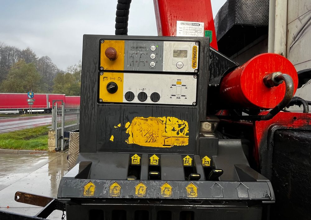 Camión caja abierta, Camión grúa MAN TGX 26.440 // 2009 // Palfinger PK 12001EH Radio // Oś skrętna i podnoszona //: foto 13 Camión caja abierta, Camión grúa MAN TGX 26.440 // 2009 // Palfinger PK 12001EH Radio // Oś skrętna i podnoszona //: foto 13